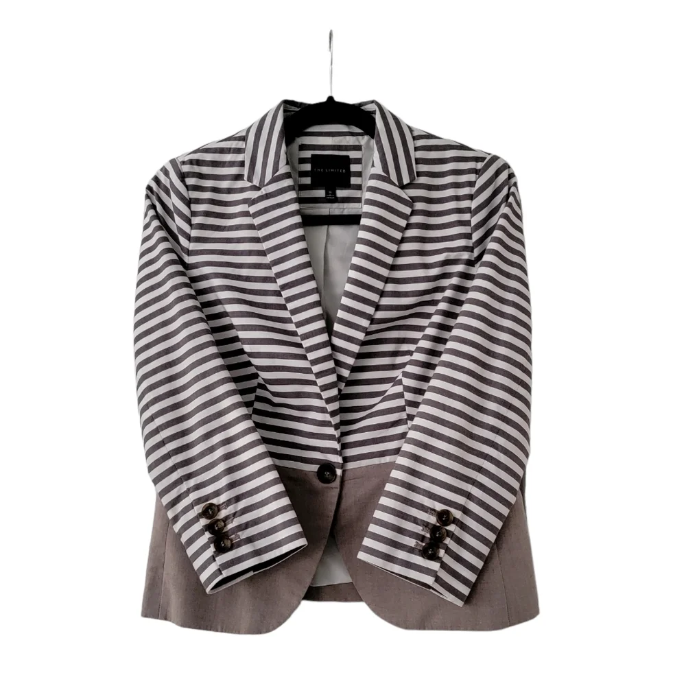 The Limited Ruffle Trim Blouse and Blazer - Picture 4 of 8